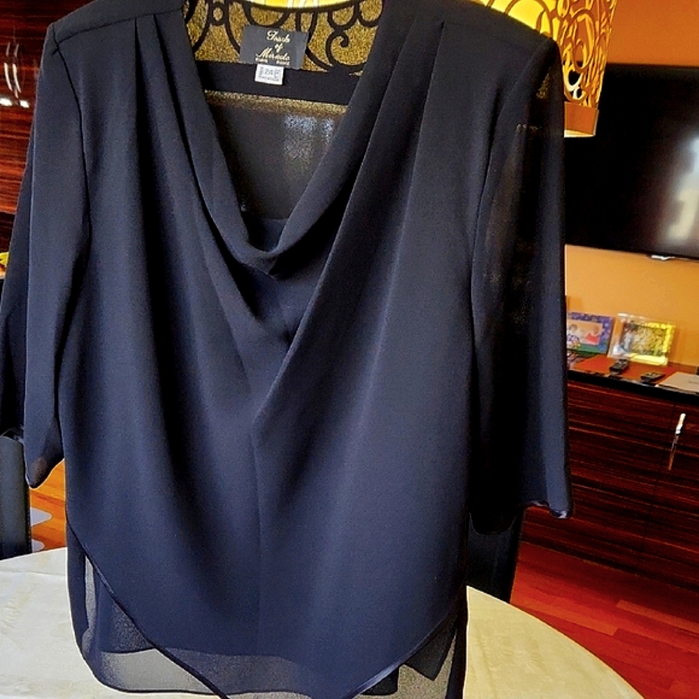 Elegant Black Top Blouse